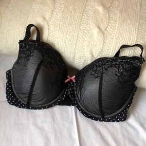 Parisa lightly lined push up bra